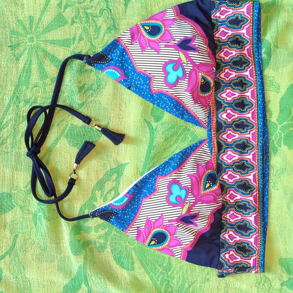 Trina Turk Triangle Bikini Top ' Sri Lanka' M- L *Flaws* - Picture 7 of 12